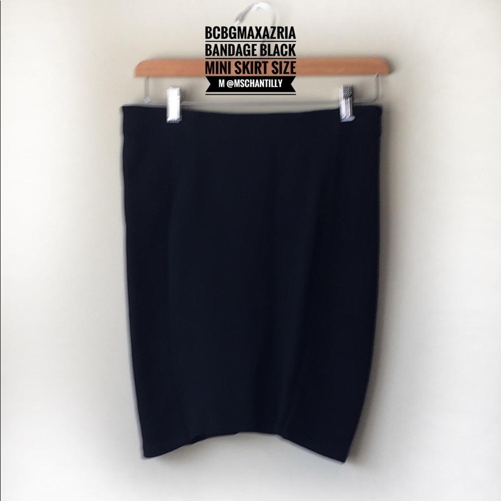 BCBGMAXAZRIA BANDAGE BLACK MINI SKIRT SIZE M